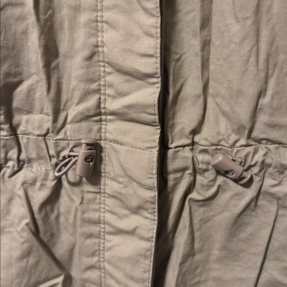 Celebrity Pink Tan Button-Down Romper - Picture 4 of 6